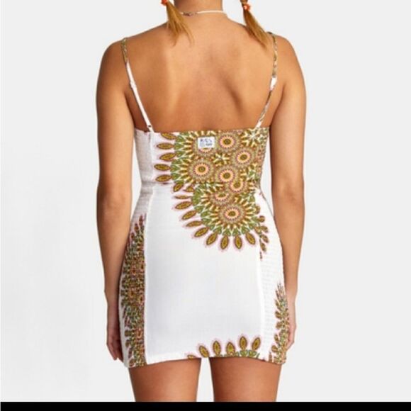 RVCA Kelsey‎ Brookes Dress X-Small Ivory Serotonin Dress  Wave Riding Vehicles - Picture 2 of 13